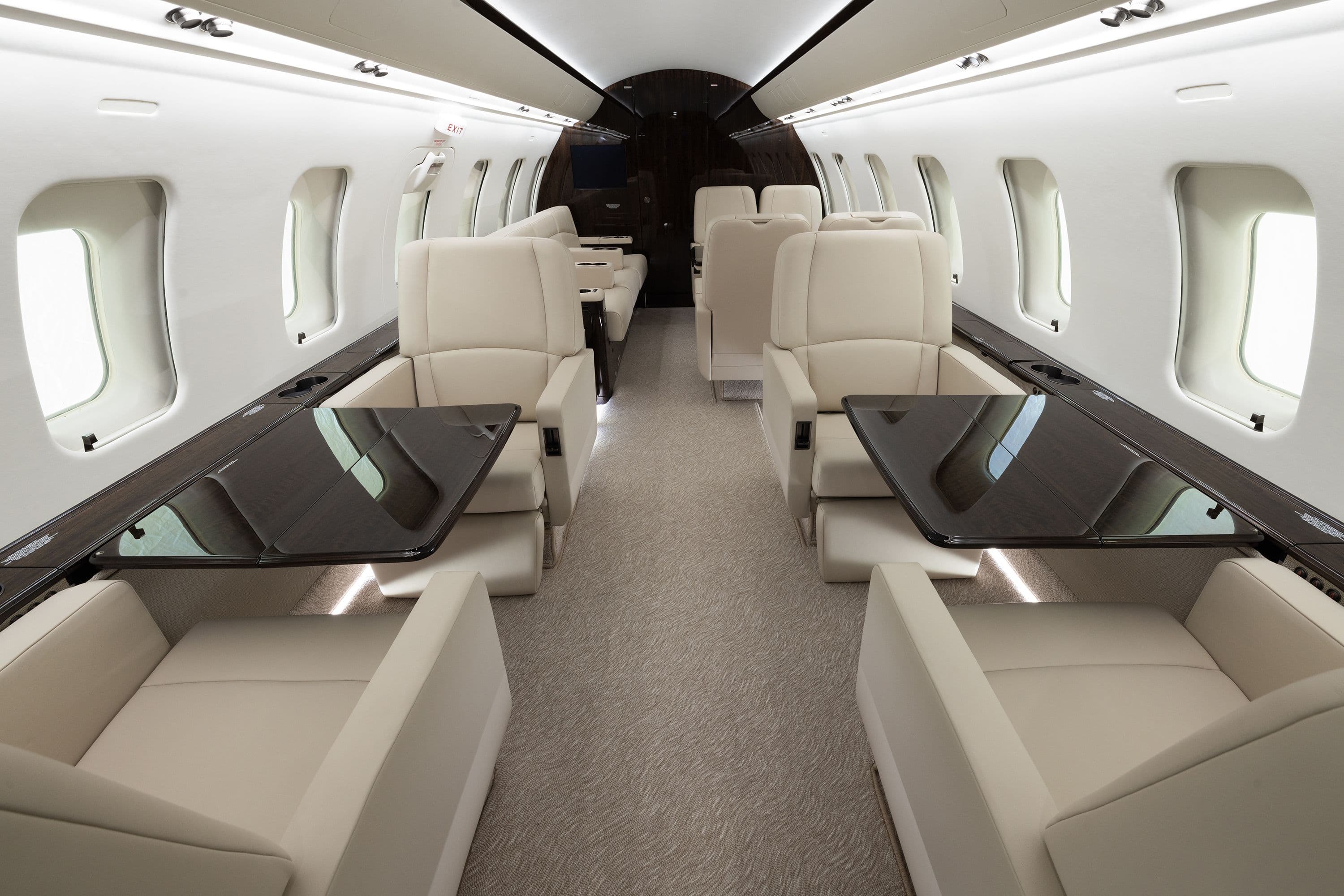 Bombardier Challenger 600-605
