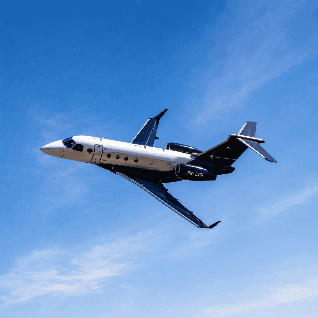 Embraer Legacy 450