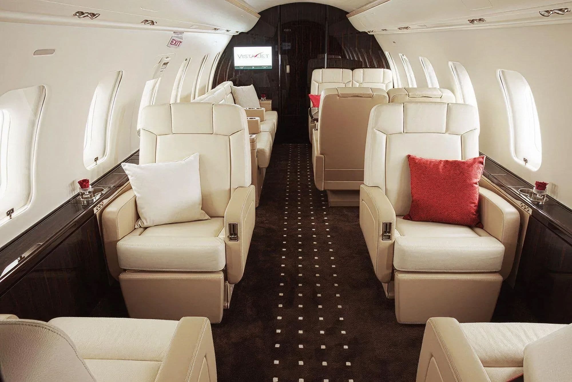 Bombardier Challenger 604