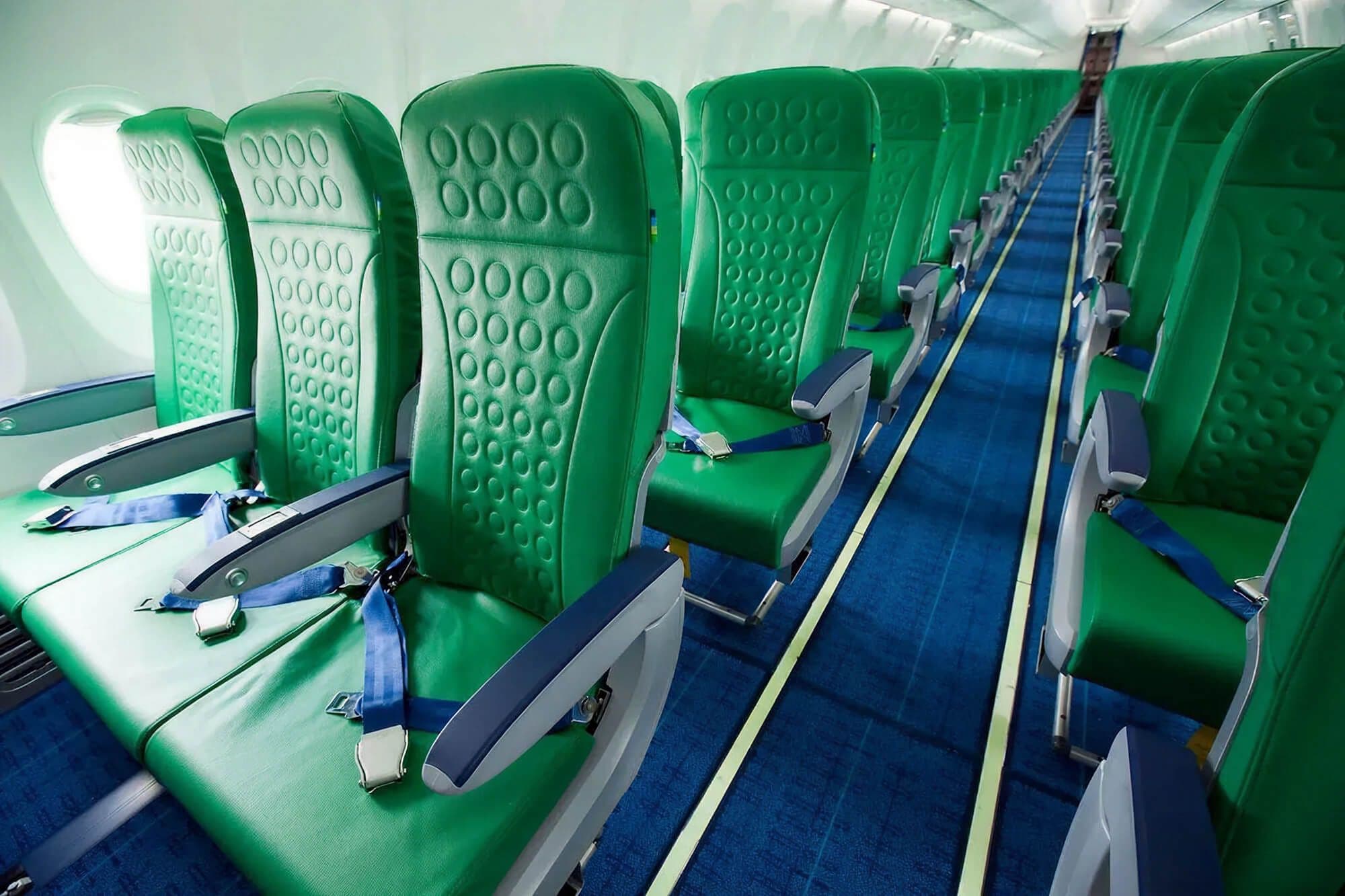 Boeing 737-700